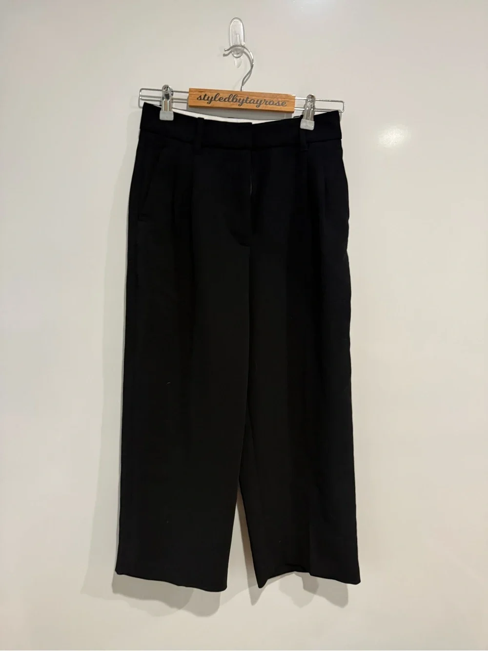 Aritzia Wilfred The Effortless Pant™ Cropped - Crepette™